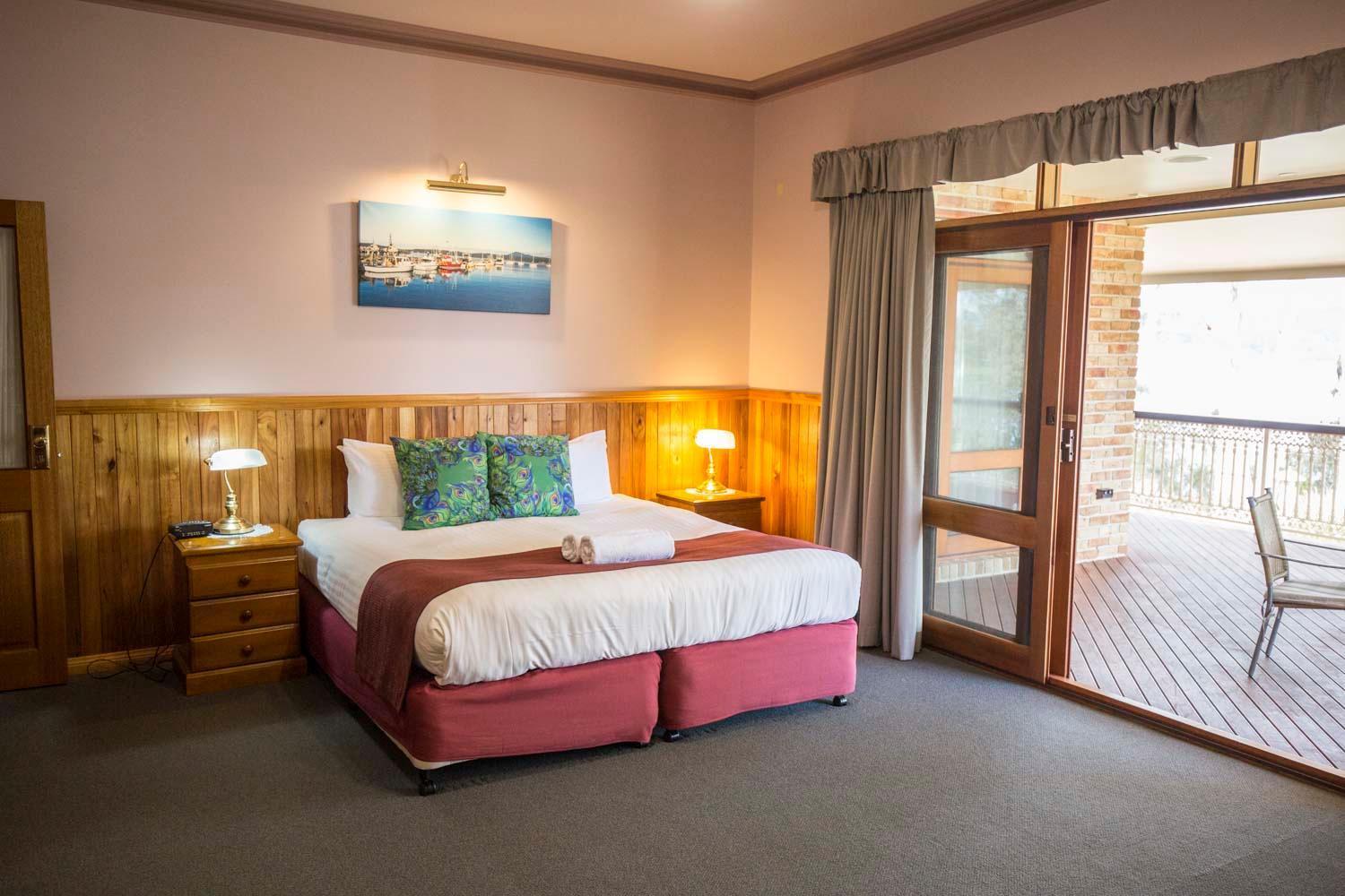 Robyn'S Nest Lakeside Resort Merimbula Exterior foto