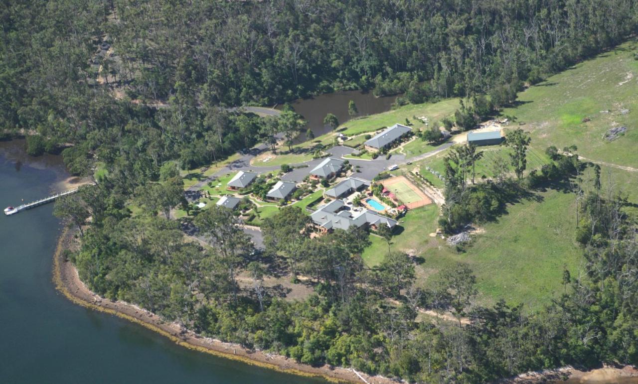 Robyn'S Nest Lakeside Resort Merimbula Exterior foto
